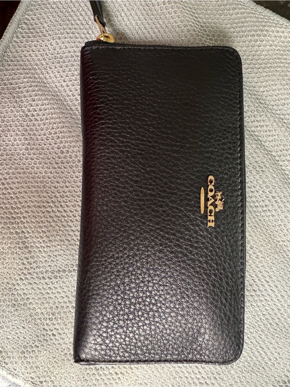 Coach Black Pebbled Leather Zip Wallet - Picture 15 of 15